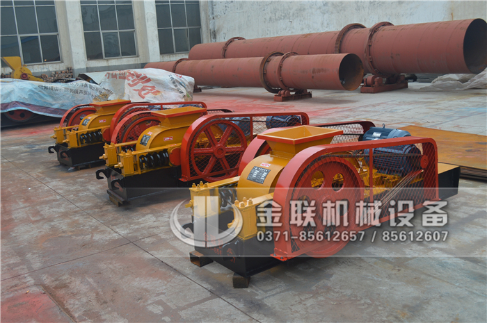 狼牙破碎機(jī)1