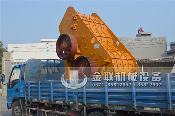 哪個(gè)廠家煤矸石粉碎機(jī)價(jià)格低，多少錢(qián)一臺(tái)？