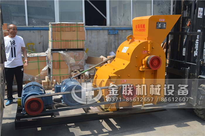 哪個(gè)廠家煤矸石粉碎機(jī)優(yōu)勢(shì)多，購(gòu)買一臺(tái)需要多少錢？