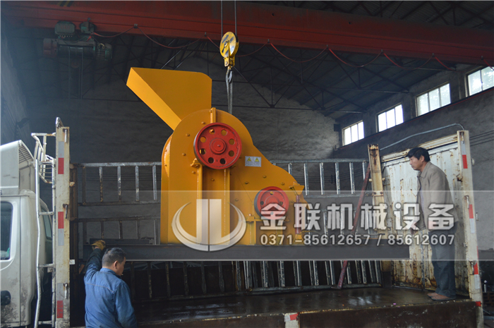 哪個(gè)廠家煤矸石粉碎機(jī)優(yōu)勢(shì)多，購(gòu)買一臺(tái)需要多少錢？