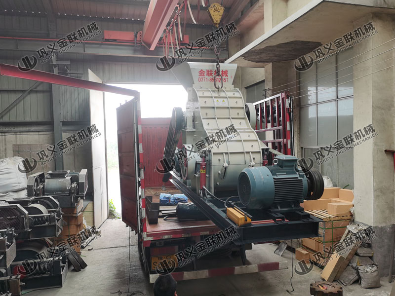 時產(chǎn)50噸煤泥粉碎機多少錢一臺，哪個型號合適使用？