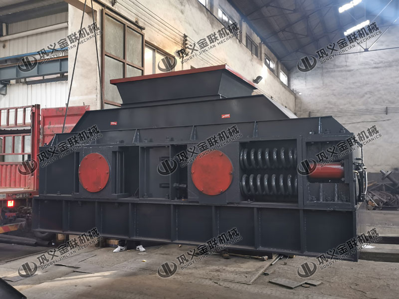 雙輥式破碎機有哪些特點，應(yīng)用范圍廣嗎？