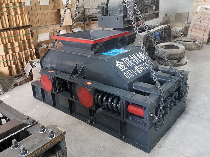 直聯(lián)式2PG0806對輥破碎制砂機發(fā)貨圖片 直聯(lián)式2PG0806對輥破碎制砂機發(fā)貨圖片