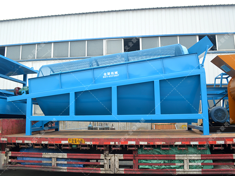 86雙級(jí)粉碎機(jī)生產(chǎn)線發(fā)貨圖片_發(fā)往廣西百色_破碎篩分金礦石