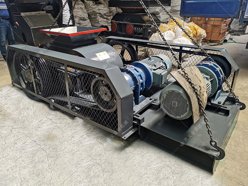 2pgc小型雙齒輥破碎機發(fā)貨圖片_發(fā)往四川攀枝花_粉碎焦炭 2pgc小型雙齒輥破碎機發(fā)貨圖片_發(fā)往四川攀枝花_粉碎焦炭