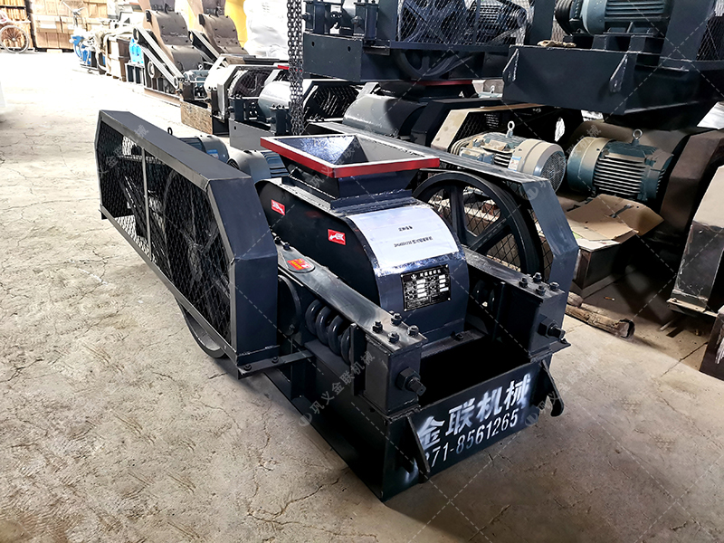 2PG400X250對(duì)輥破碎機(jī)發(fā)貨圖片_發(fā)往湖南長(zhǎng)沙_破碎焦沫 2PG400X250對(duì)輥破碎機(jī)發(fā)貨圖片_發(fā)往湖南長(zhǎng)沙_破碎焦沫