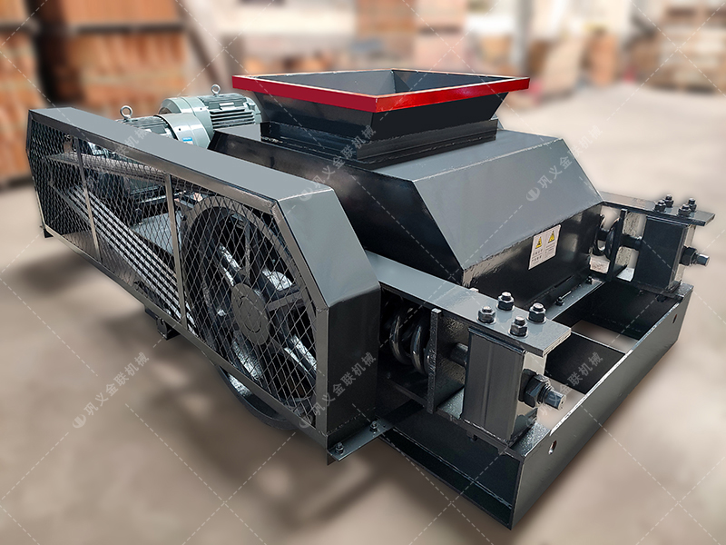 煤炭雙齒輥破碎機能破碎陶瓷嗎?每小時產量多大？