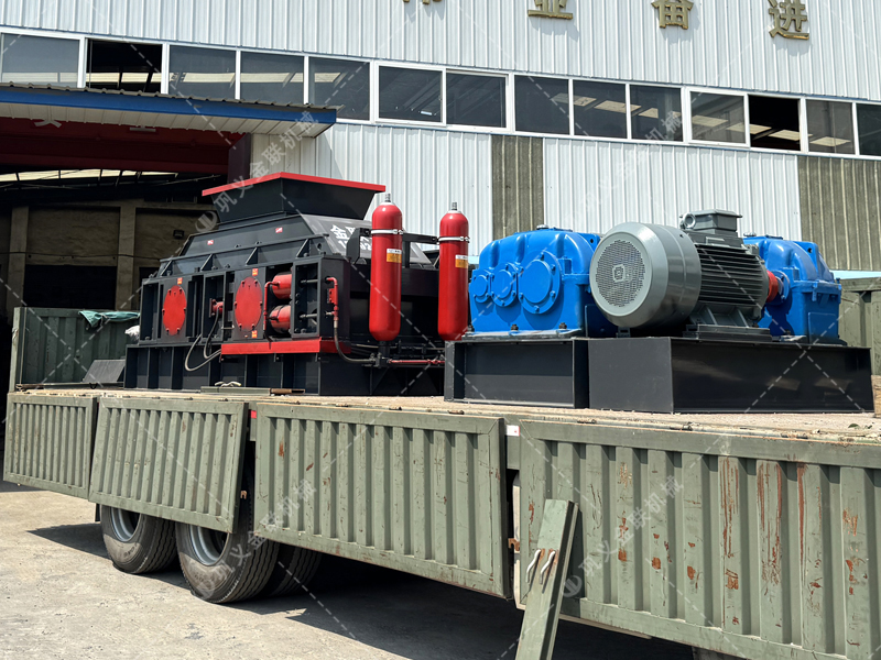 液壓對(duì)輥制砂機(jī)在公路建設(shè)中相比其他設(shè)備有何獨(dú)特優(yōu)勢？